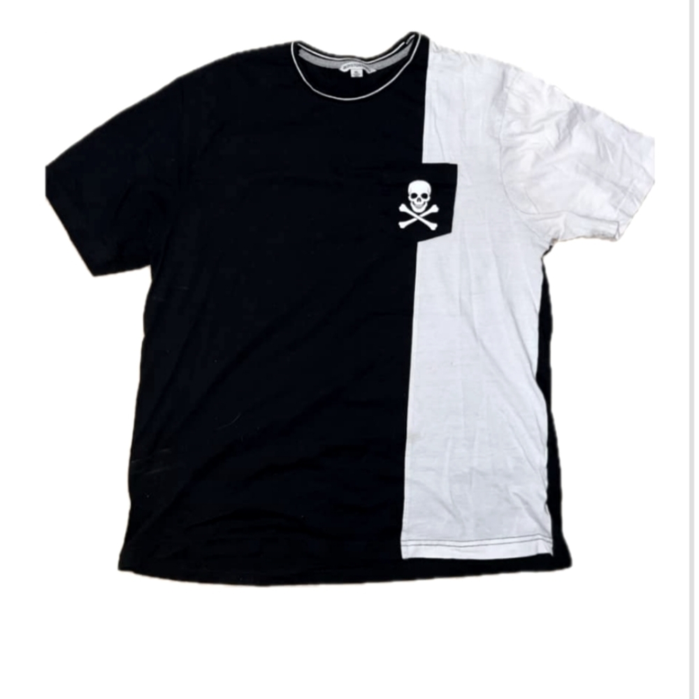 Black and White Skull T-Shirt